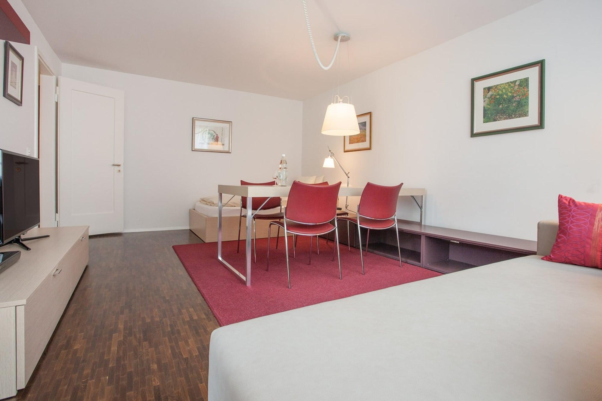 Ema House Serviced Apartments Seefeld Zurique Exterior foto